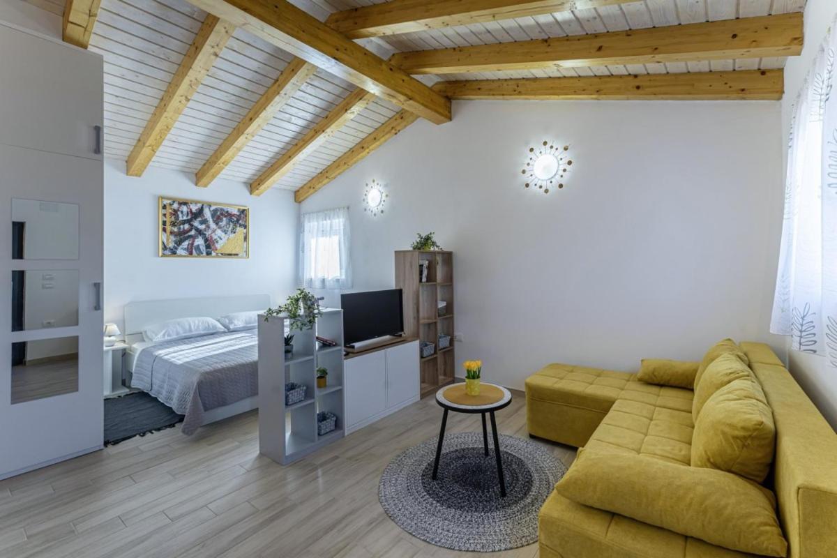 Villa Modean In Pula - Haus Fuer 2-3 Personen Extérieur photo