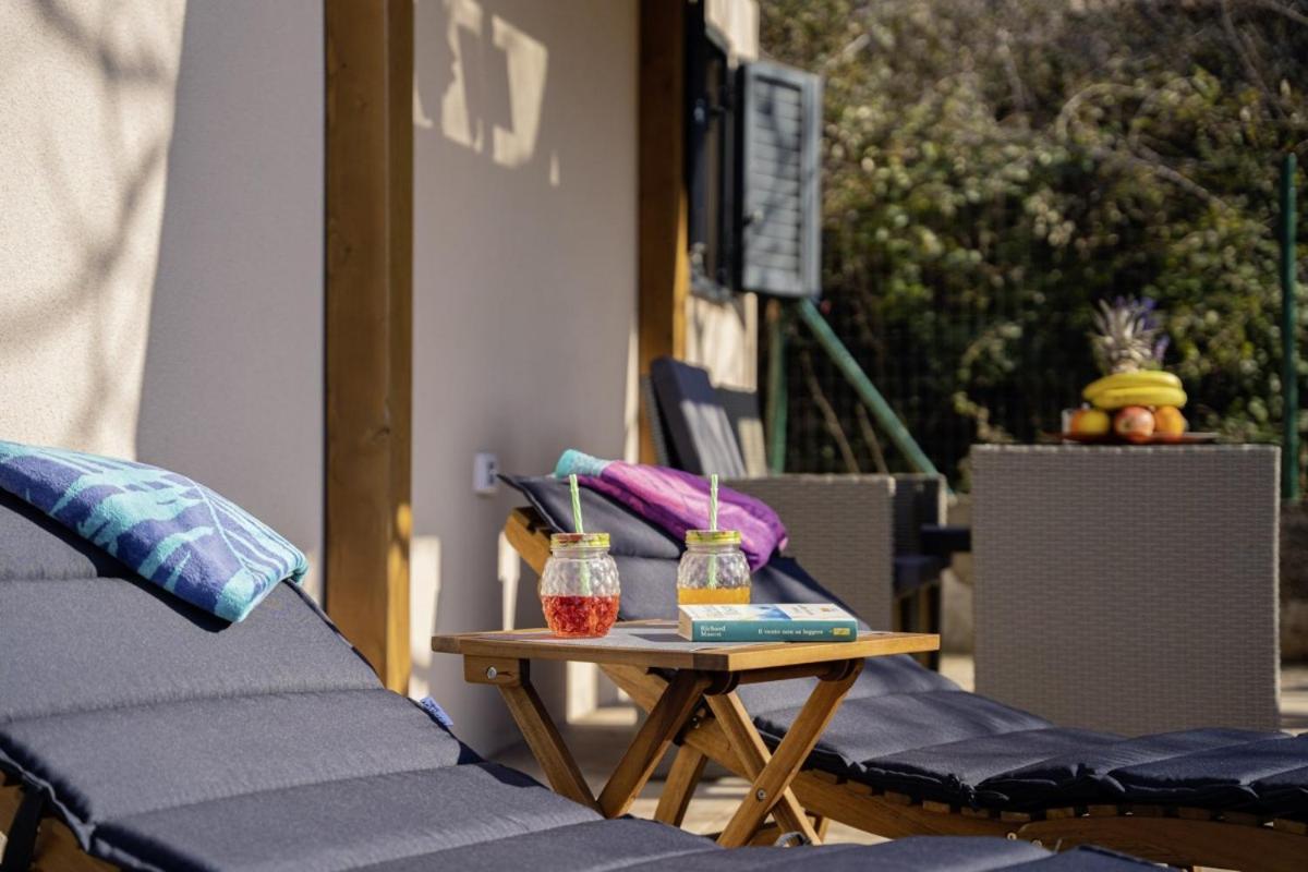 Villa Modean In Pula - Haus Fuer 2-3 Personen Extérieur photo