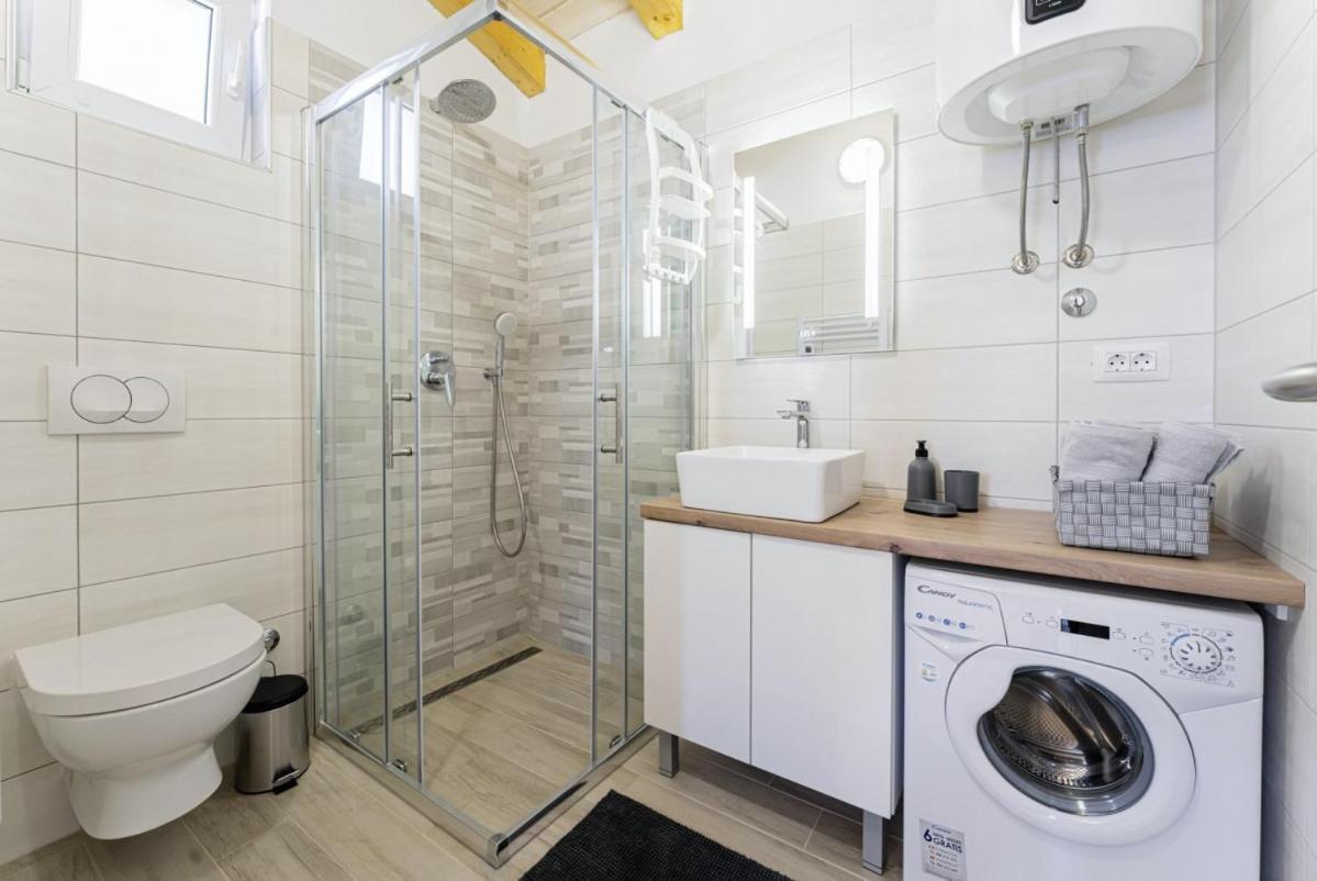 Villa Modean In Pula - Haus Fuer 2-3 Personen Extérieur photo